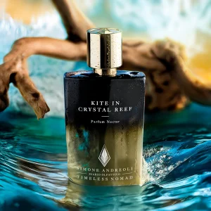 Kite in Crystal Reef - Simone Andreoli